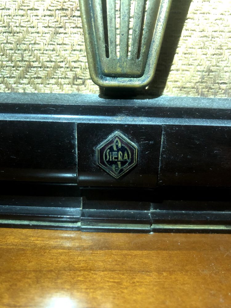 Radio vintage Siera 257 U