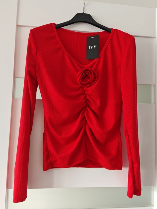 Bluzka Czerwona Róża prążek marszczona wiskoza xs s m