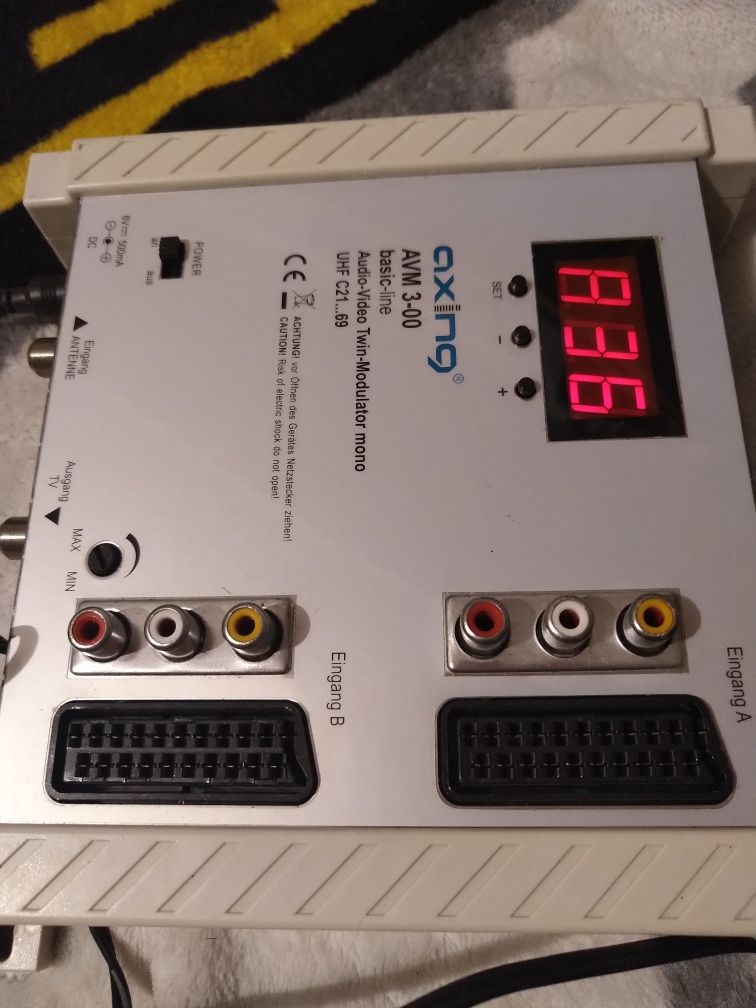 Modulator  audio video axing avm 3-00