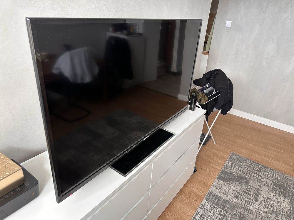 Telewizor BLAUPUNK,  50” cali