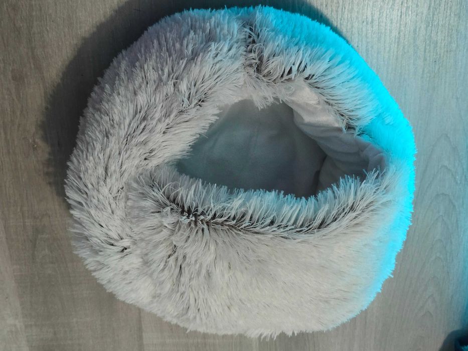Cama redonda em peluche para animais de estimação, ideal para Gatos
