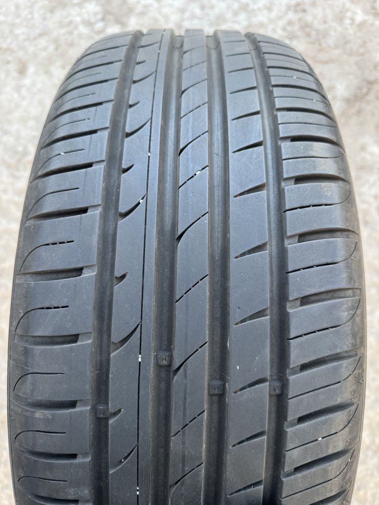 215/55/17 Hankook-4шт