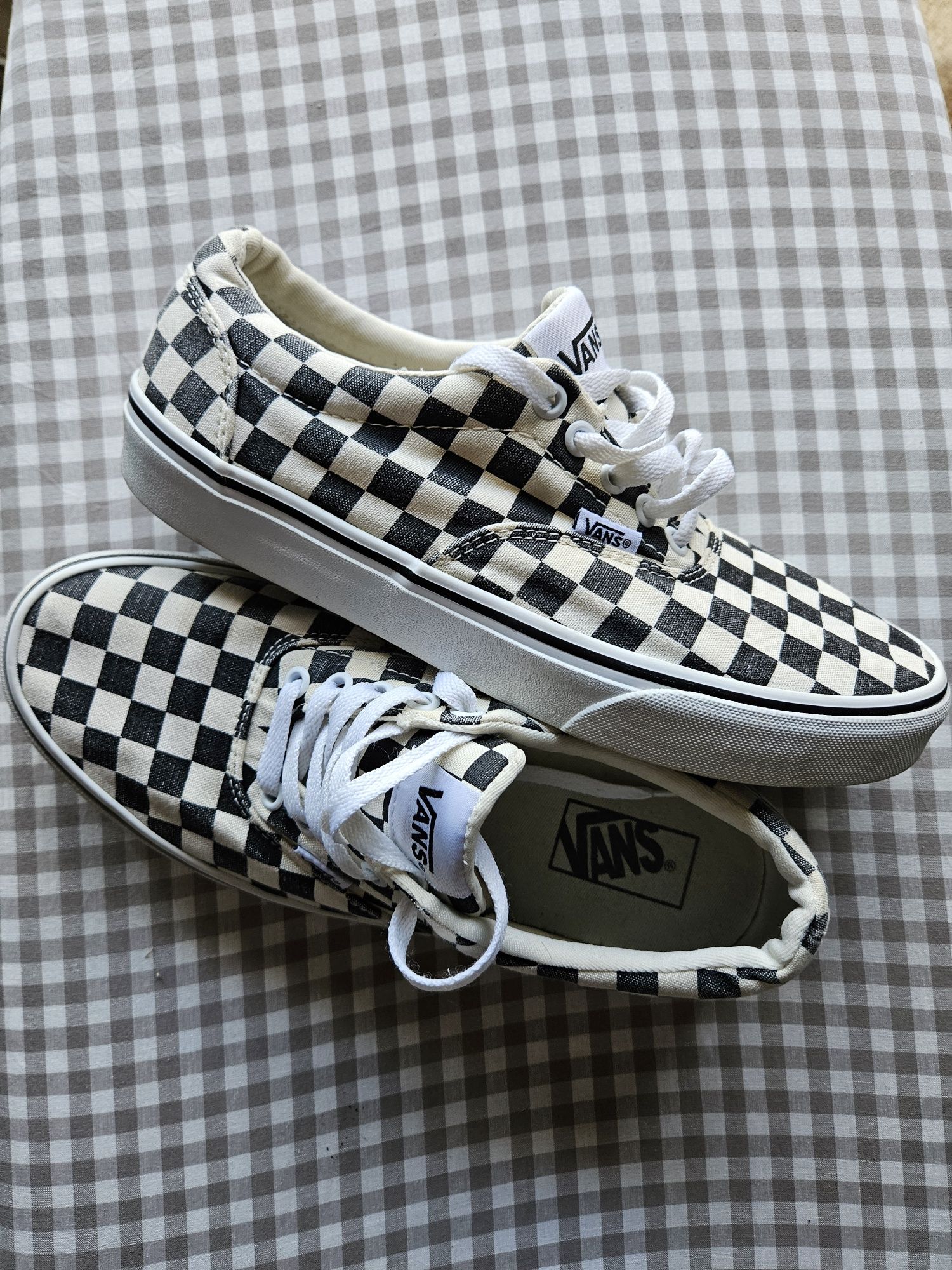 Ténis desportivos Vans 40,5