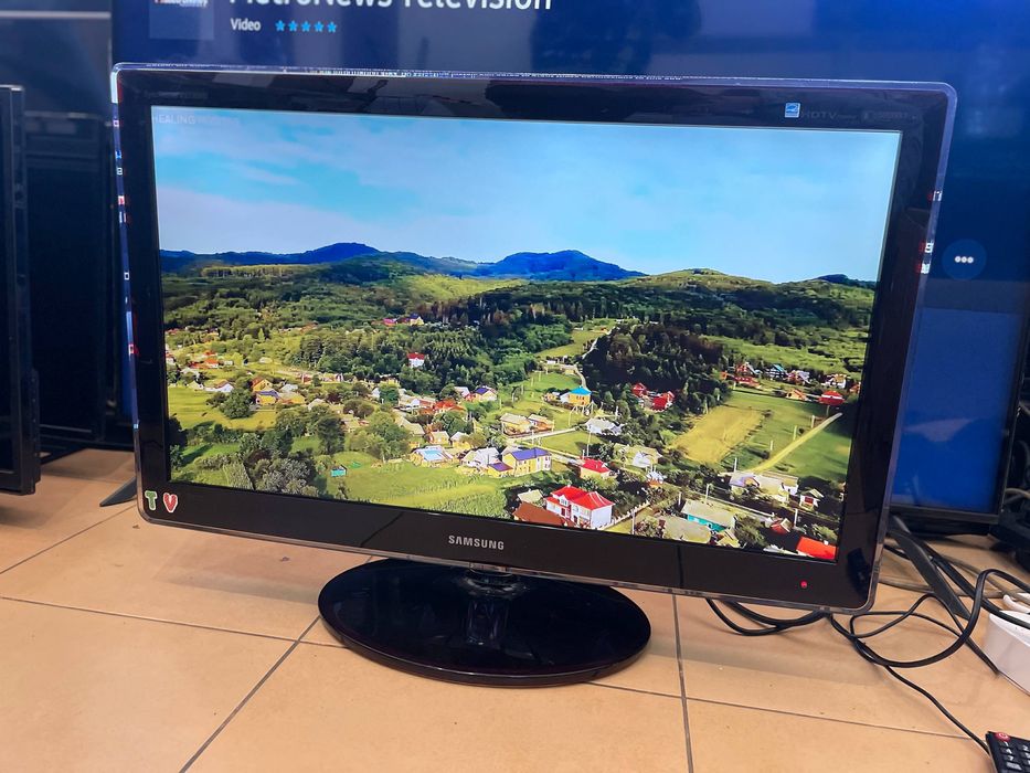 Телевізор Samsung P2770HD без смарту