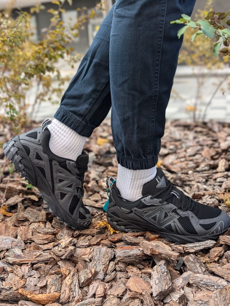 New balance 610 black