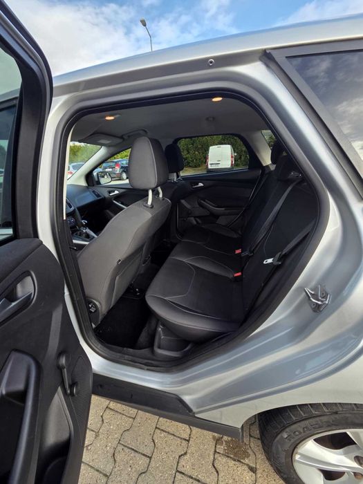 Ford Focus 2015r 1.6 TDCI Kombi  Super Stan po  serwisie Polski Salon