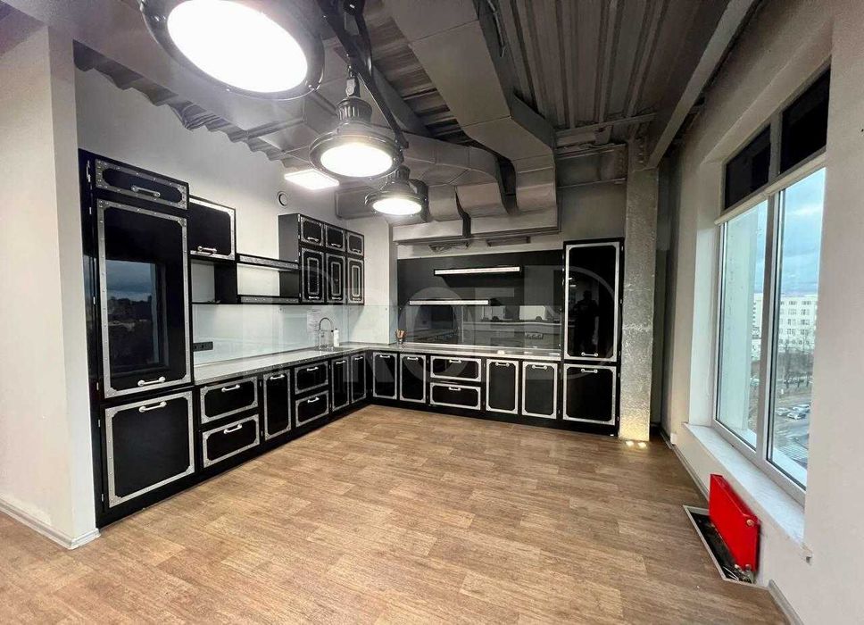 ЛОФТ офис с мебелью и кухней Солом'янський р-н (710 м2)