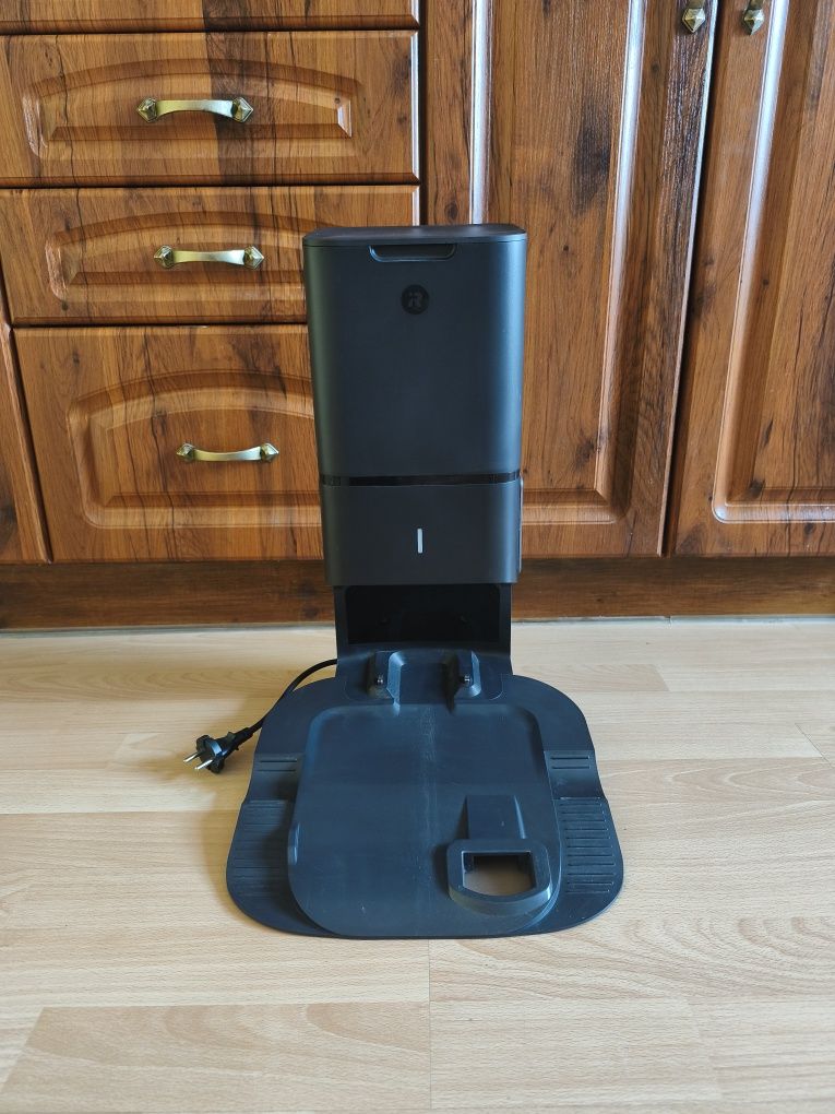 IRobot Roomba i5+