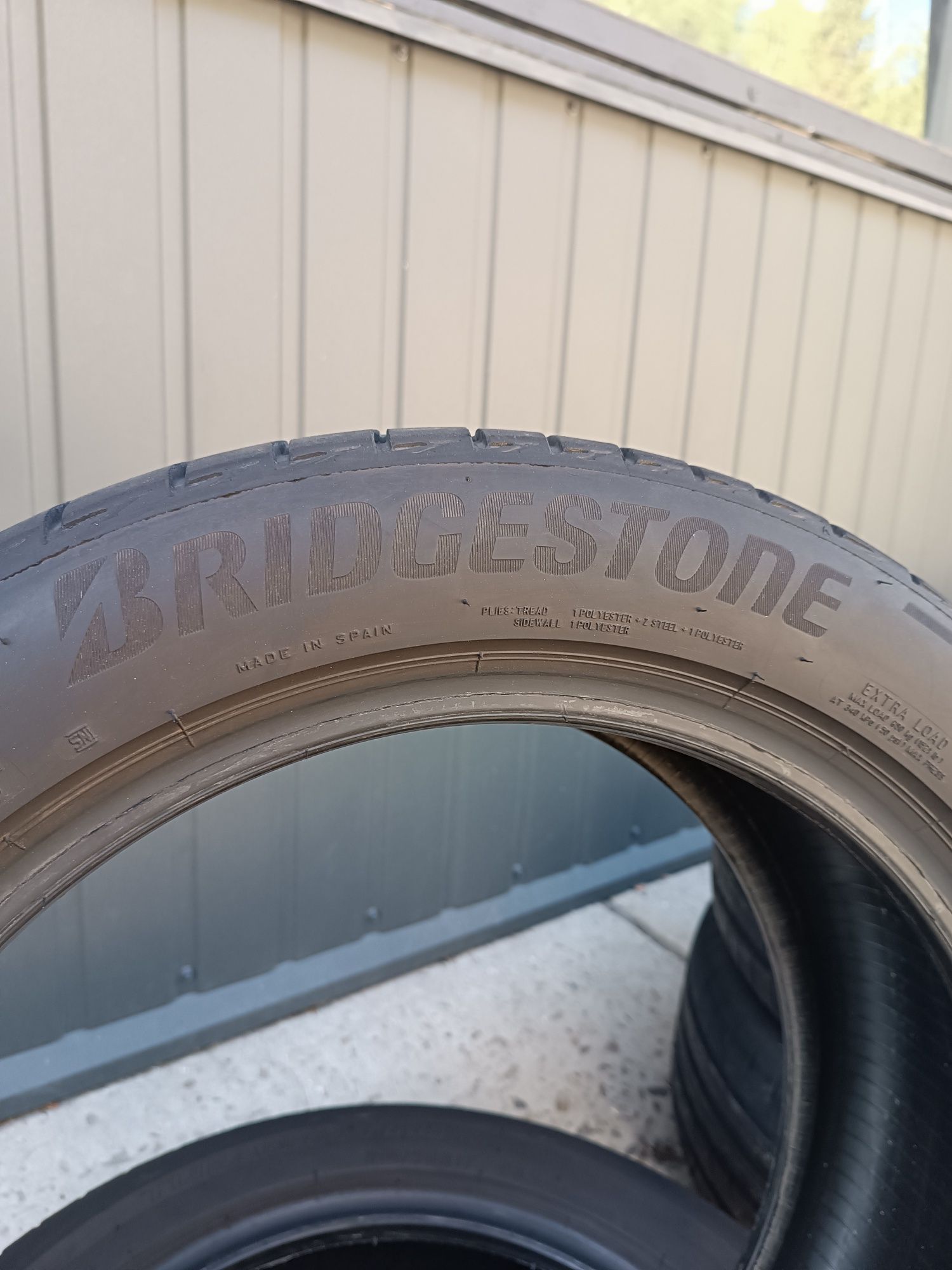 Літні шини 215/50/17 Bridgestone Turanza T005