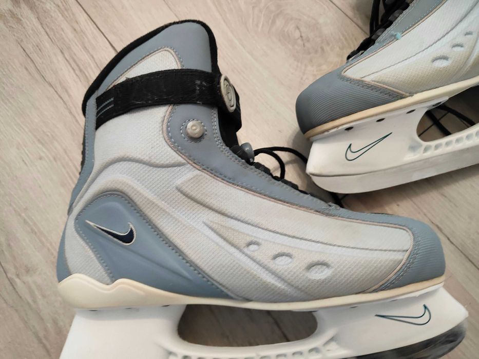 Łyżwy 42 Nike damskie Łyżwy rekreacyjne rozmiar 42 Nike (27 cm)