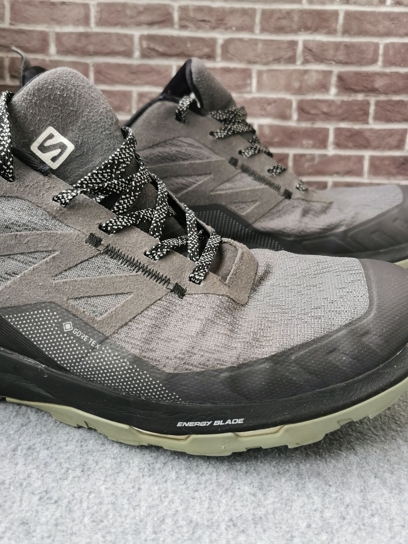 Кросівки 45 розмір, Salomon, Gore-tex, 2022 року