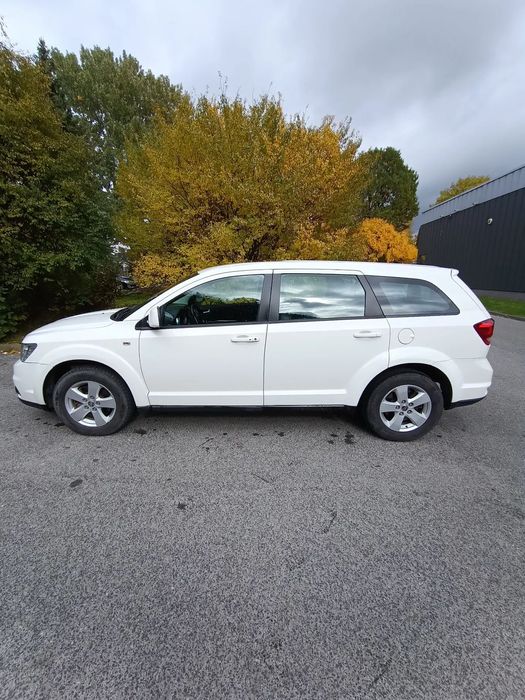 Fiat Freemont Zadbany Fiat Freemont, skórzane fotele, 7 miejsc.