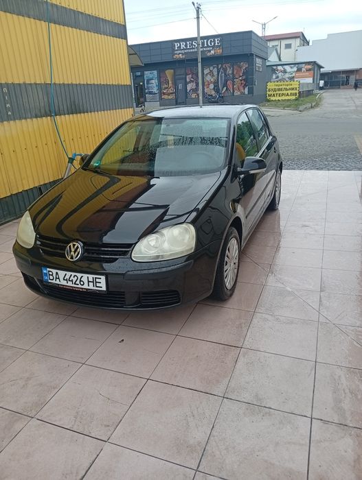 Продам Golf 5  . 1.4 16v mpi