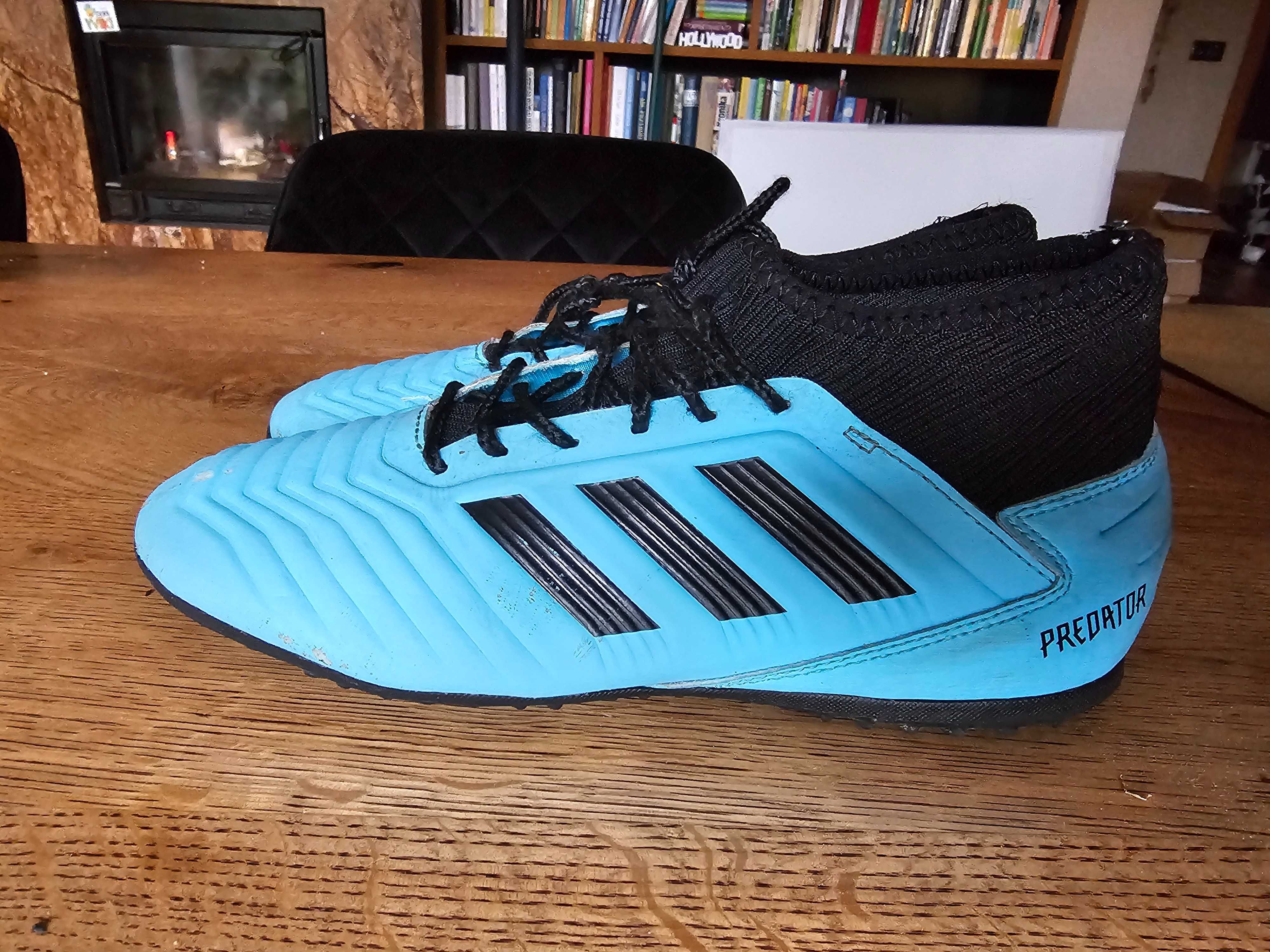 2 x Buty do gry w piłkę nożną Adidas Predator 37,5 i 38,5