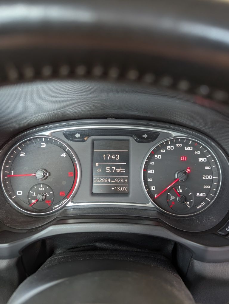Audi A1 1.6 TDI 105 (RESERVADO)