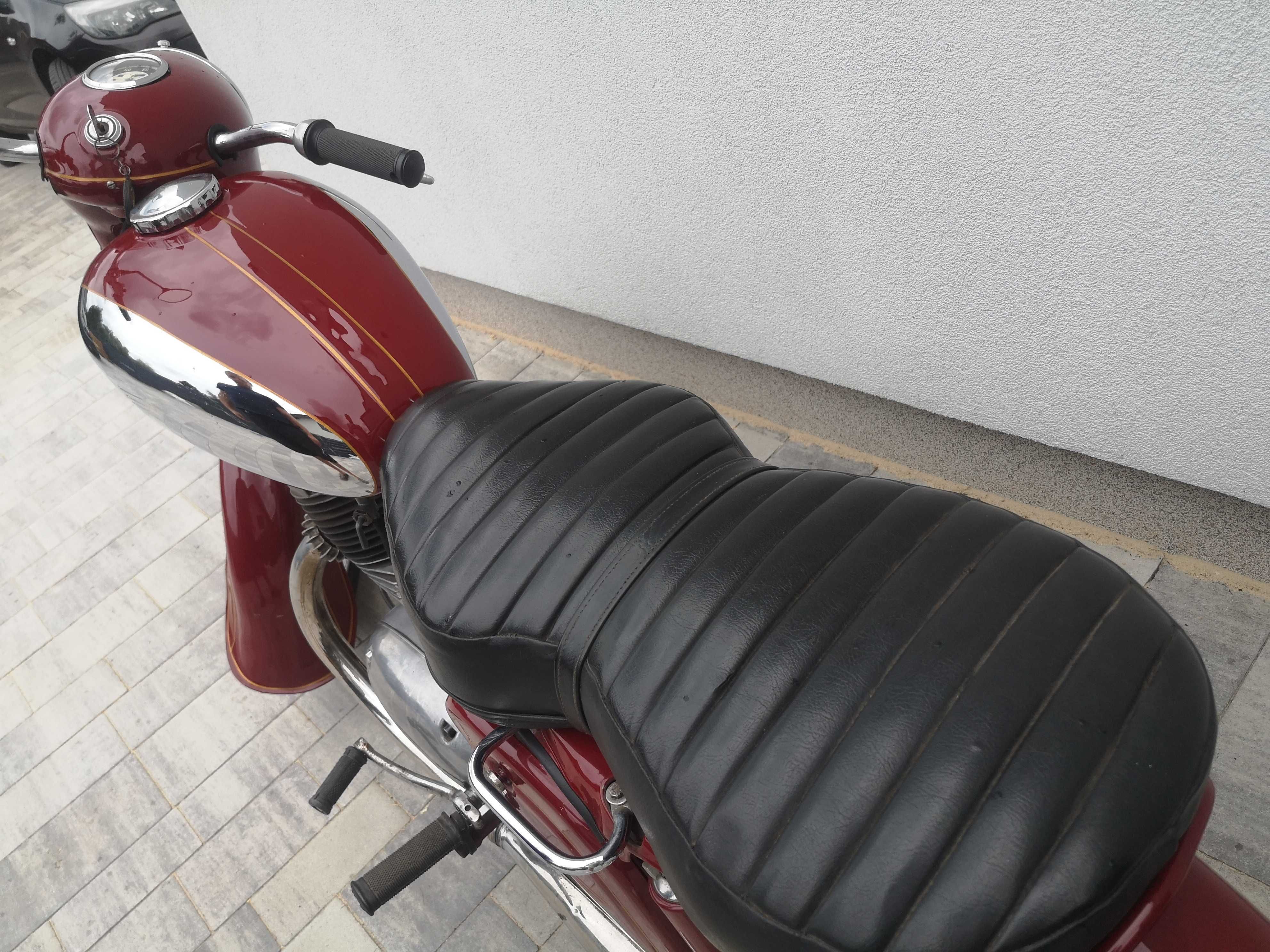 Jawa 250 / papiery / 1960