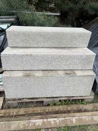 Stopnie blokowe z granitu (schody granitowe, krawężnik granitowy)