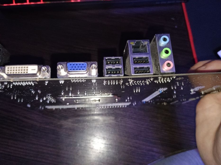 Материнська плата 1155 сокет