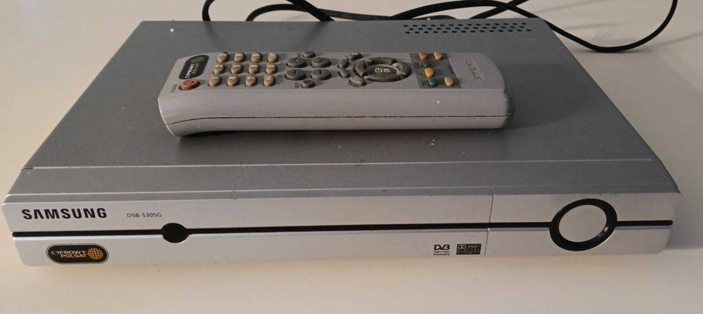 Dekoder Samsung Cyfrowego Polsatu DSB-S305G wraz z pilotem