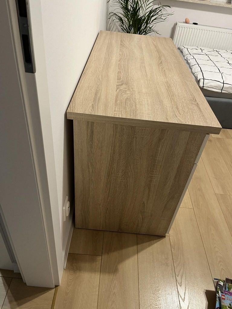 Duże biurko  140x60