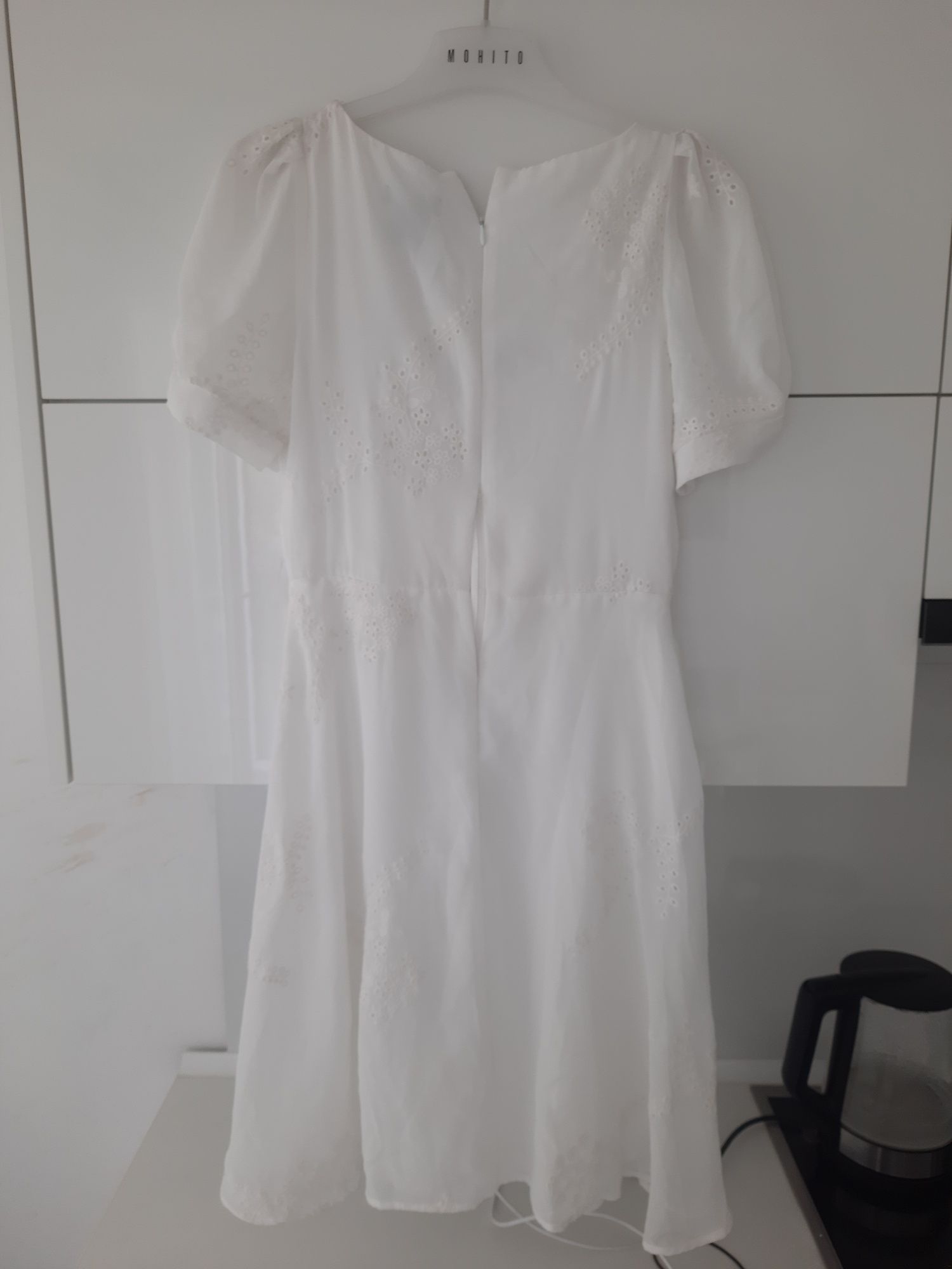 Piękna sukienka ,biała