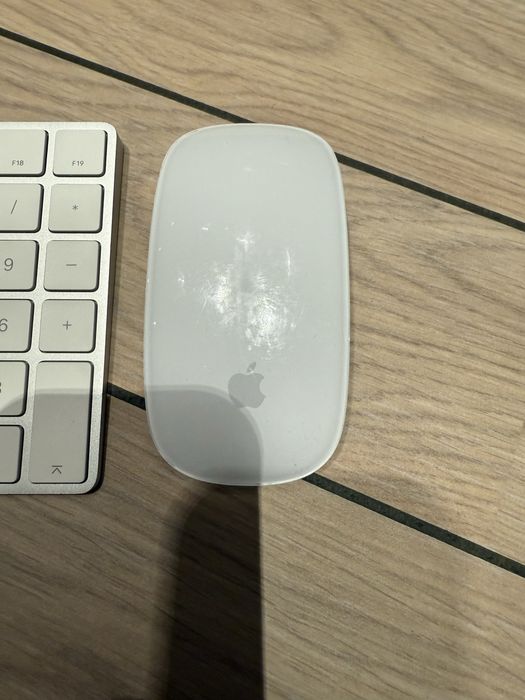 Apple Magic klawiatura i mysz z kabelkiem