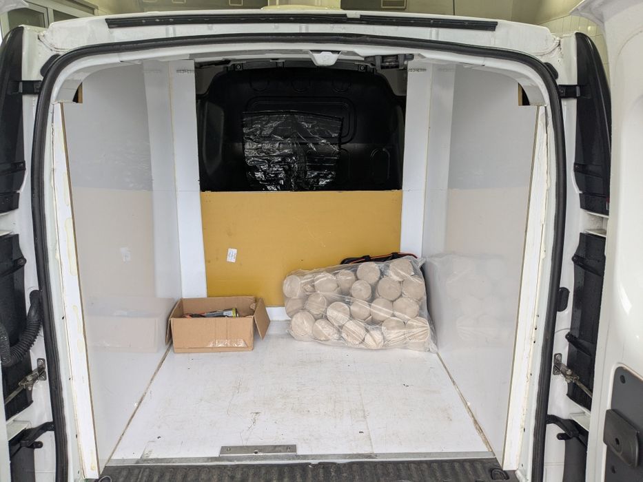 renault kangoo ze 33kw. 17 рік