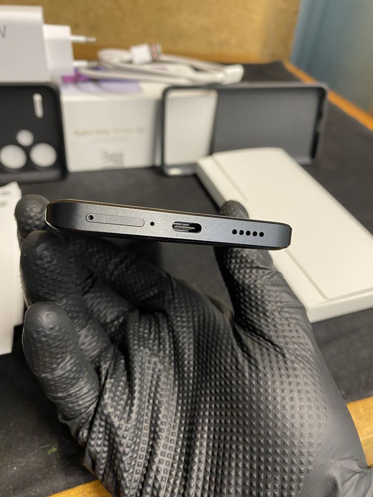Продам Xiaomi Redmi Note 13 Pro Plus