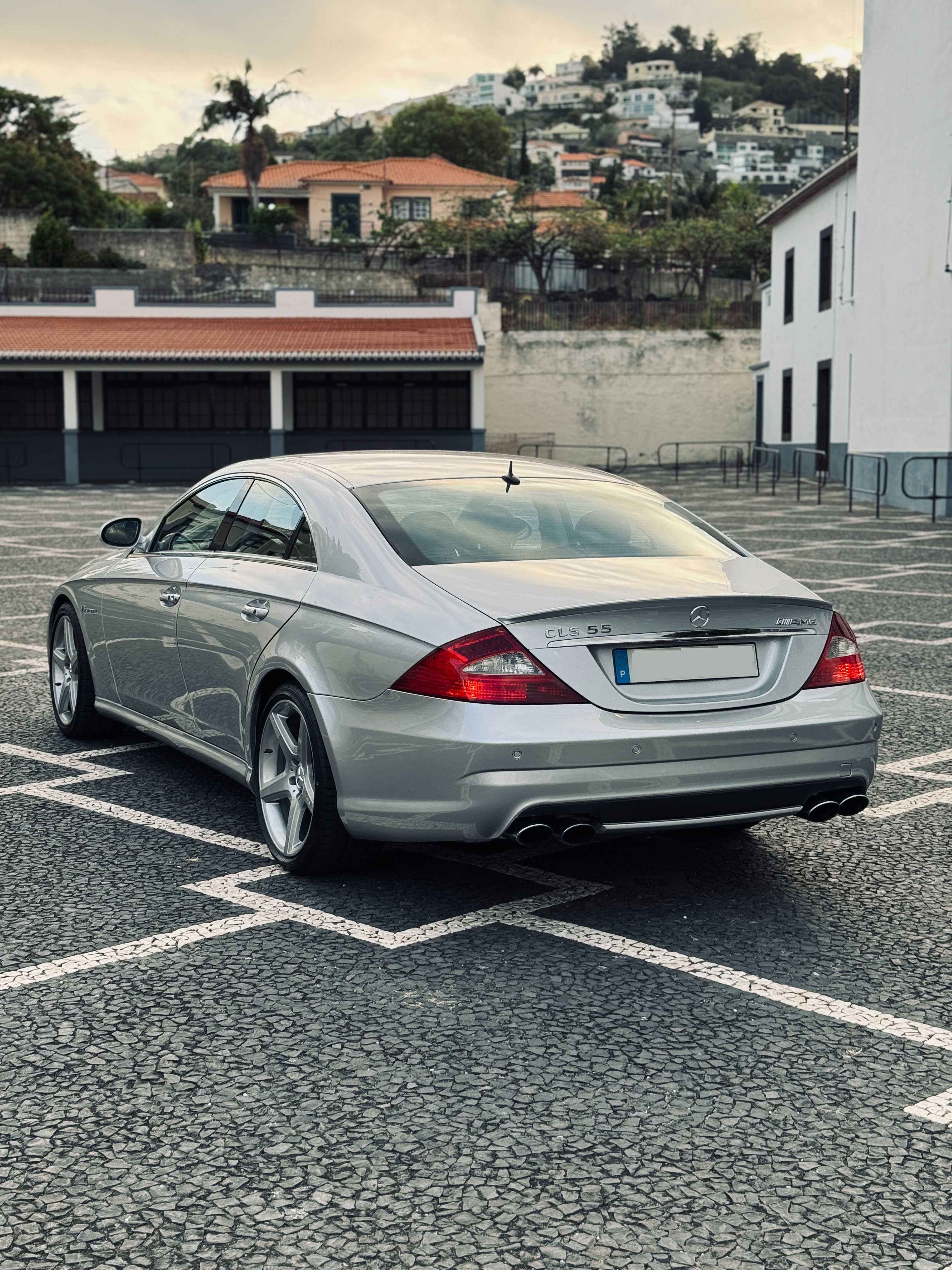 Mercedes CLS 55 AMG V8