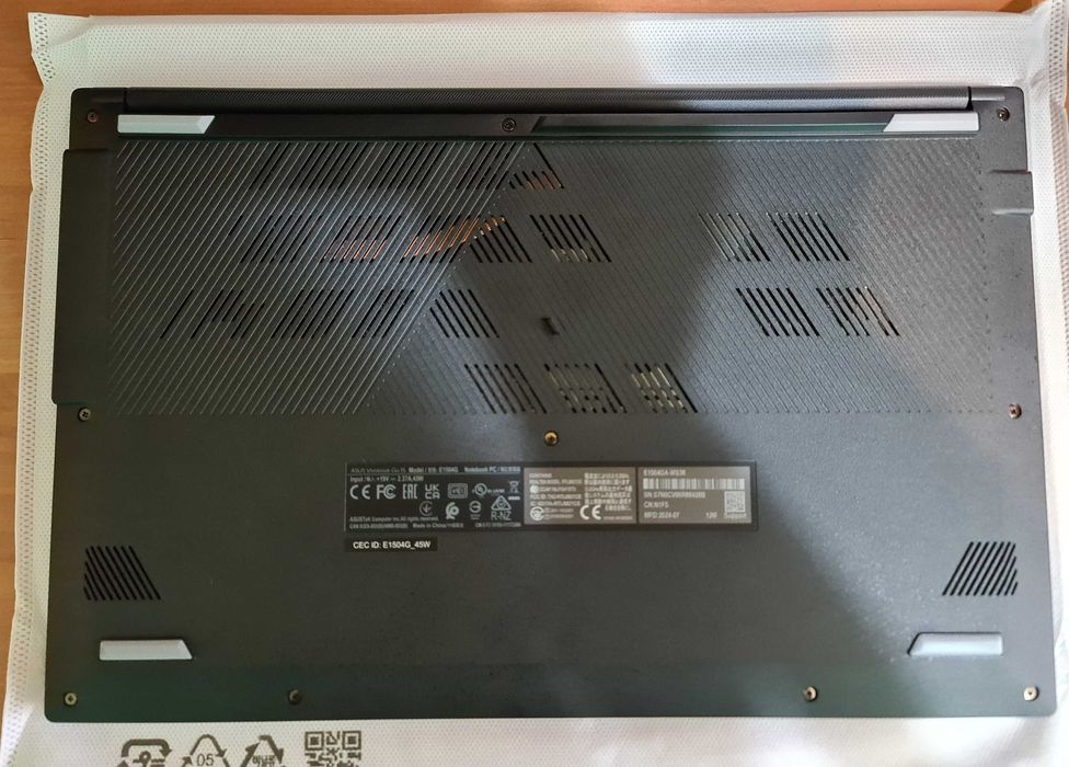 Новий Asus Vivobook E1504G; 8/256gb; Windows 11; S/N : S7N0CV06R88428B
