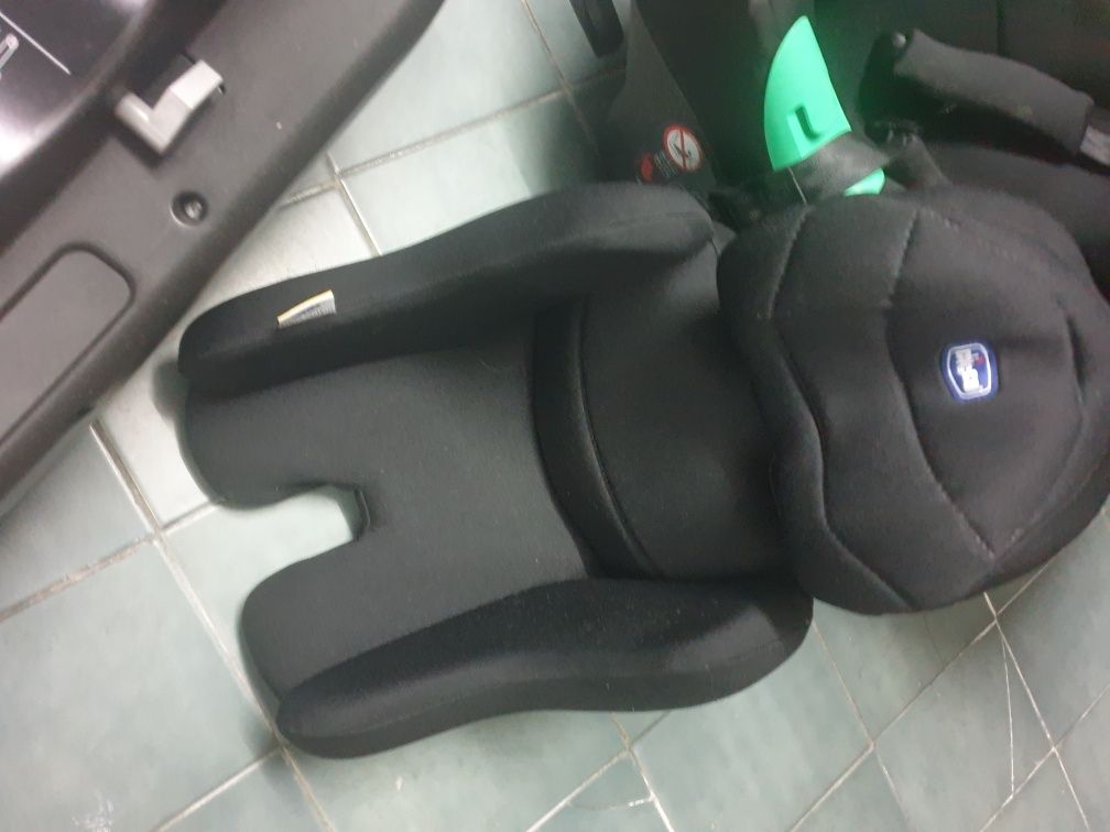 BabycoqueKiros i-size + isofix +redutor0+ alcofa CHICCO