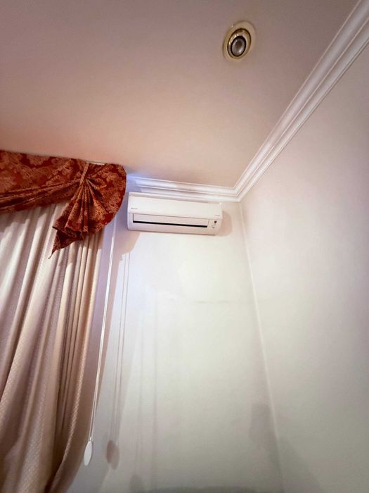 Оренда приміщення вул.Круглоуніверситетська 18/2 з меблями Фасад 105м2