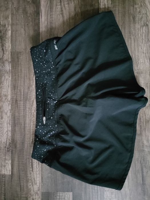 szorty do biegania Nike running dri-fit