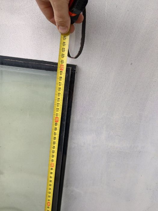 Продам два склопакети розміром 120*58см