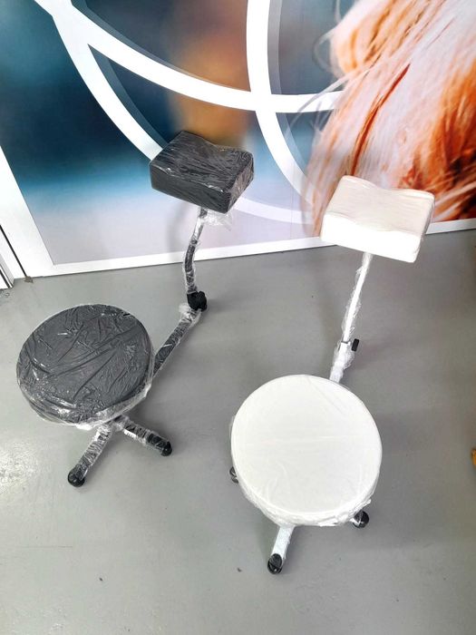Banquinho de Pedicure Novos