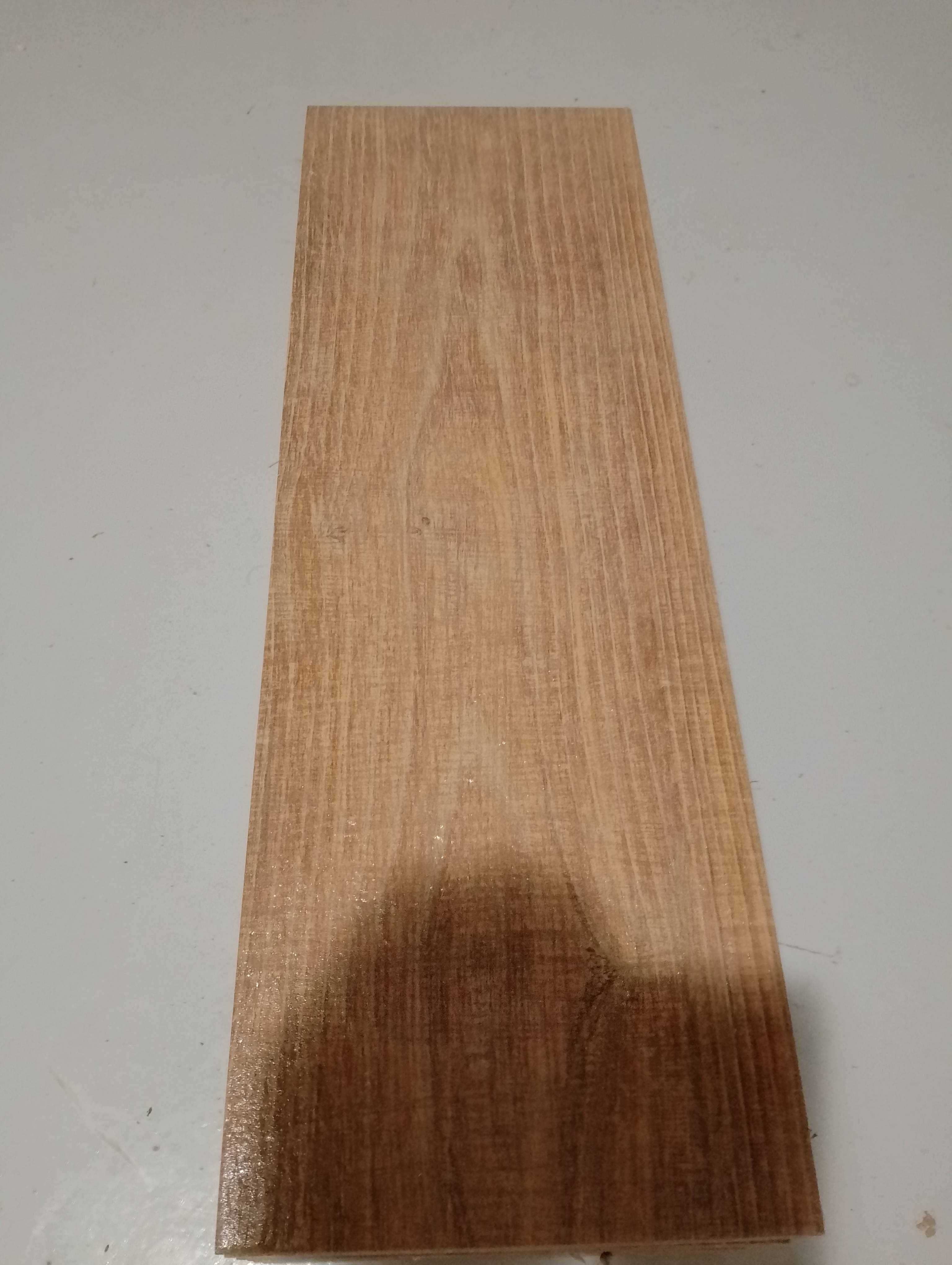 14 płytek dąb.wymiary 19×57