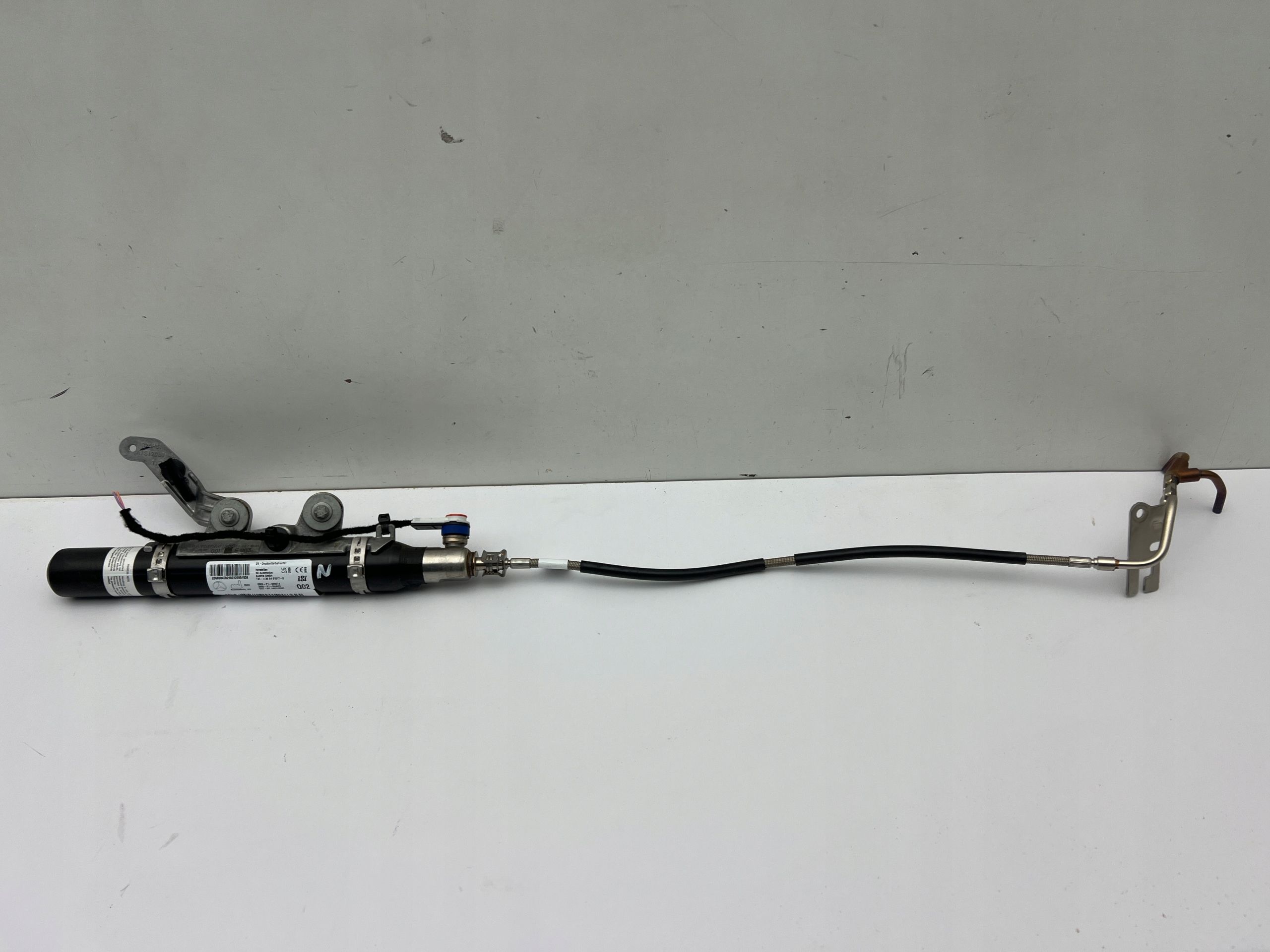 Mercedes c klasa W206 gaśnica turbosprężarki oryginał N