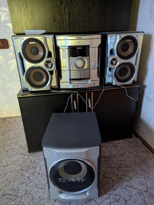 Wieża Sony subwoofer