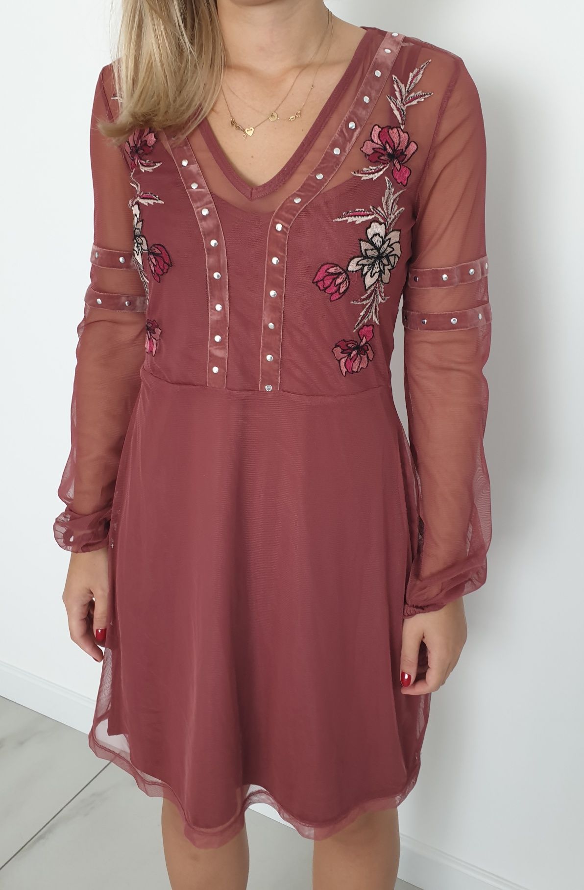 River Island czekoladowa, z haftowane kwiaty wesele  chrzciny Komunia