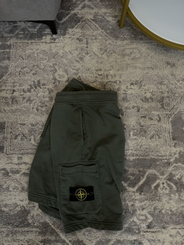 Шорты Stone Island (S)