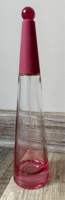 Butelka po perfumie. Issey Miyake. 50 ml. Tanio. Warto.