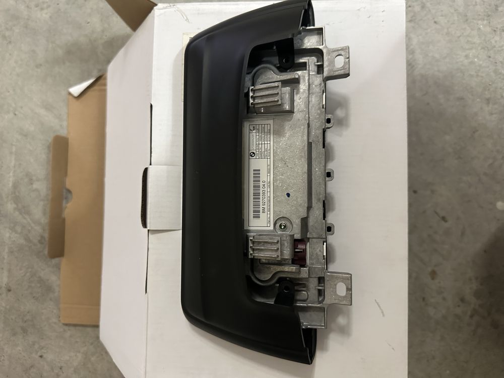 Monitor bmw 6.5”