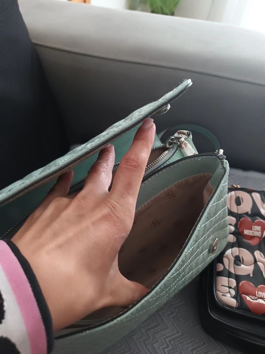 Mala Guess e Moschino