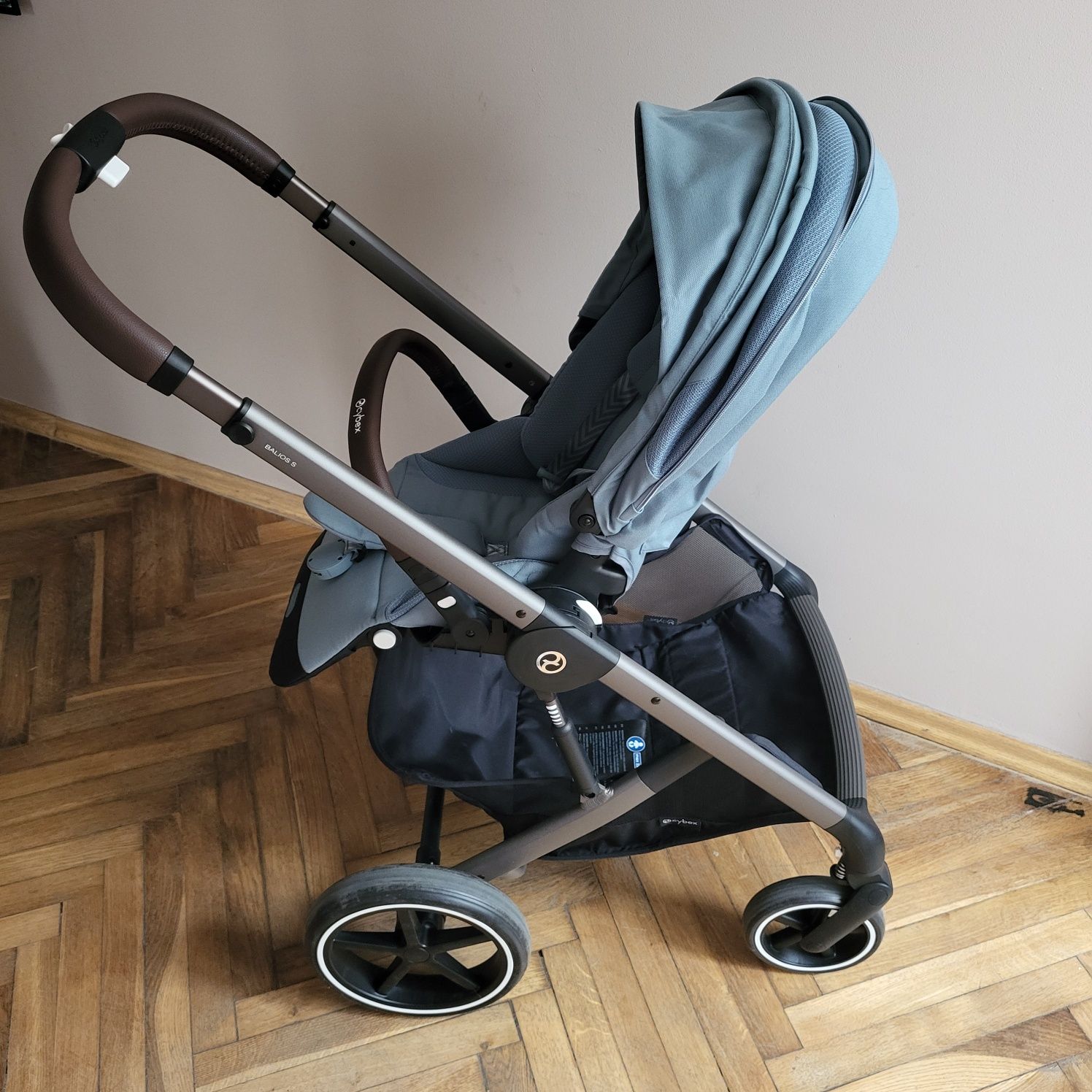 Cybex balios s lux 2.0 2025