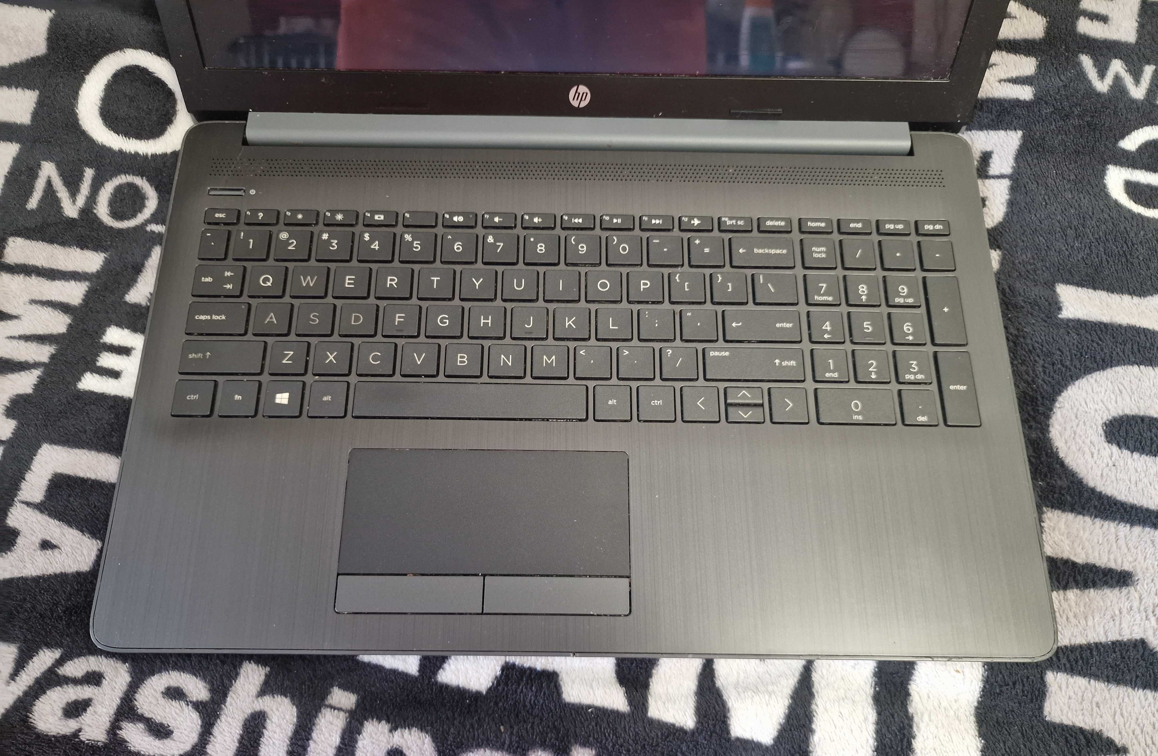 HP 15 250G7/15 multi-touch/Core" i3-7100U/8DDR4/1TB/Intеl НD620 2GB
