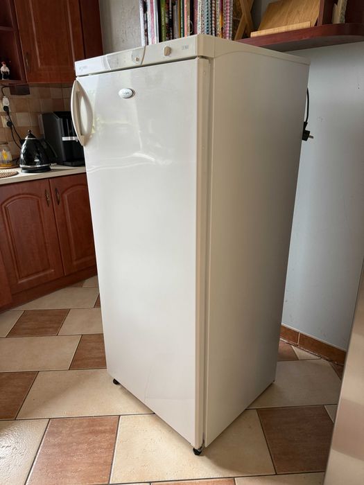 Zamrażarka szufladkowa Whirlpool AFG 8030 - 170 litrów
