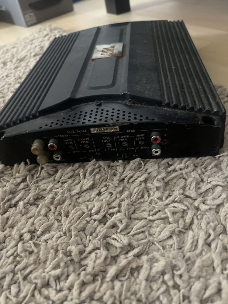 Amplificador jbl