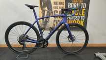 Trek Domane Rodas de carbono