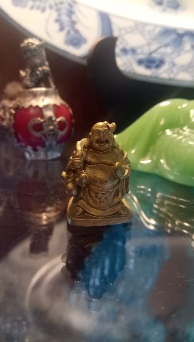 Buda miniatura em latão com 3 cm