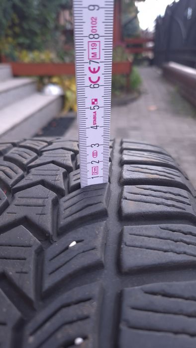 Opony zimowe DĘBICA Frigo HP2 205/55/16 6mm komplet